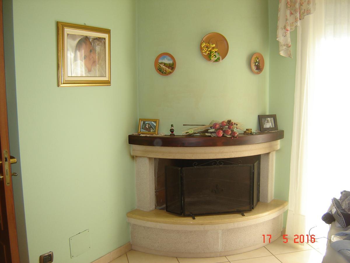 Family Room with Garden View