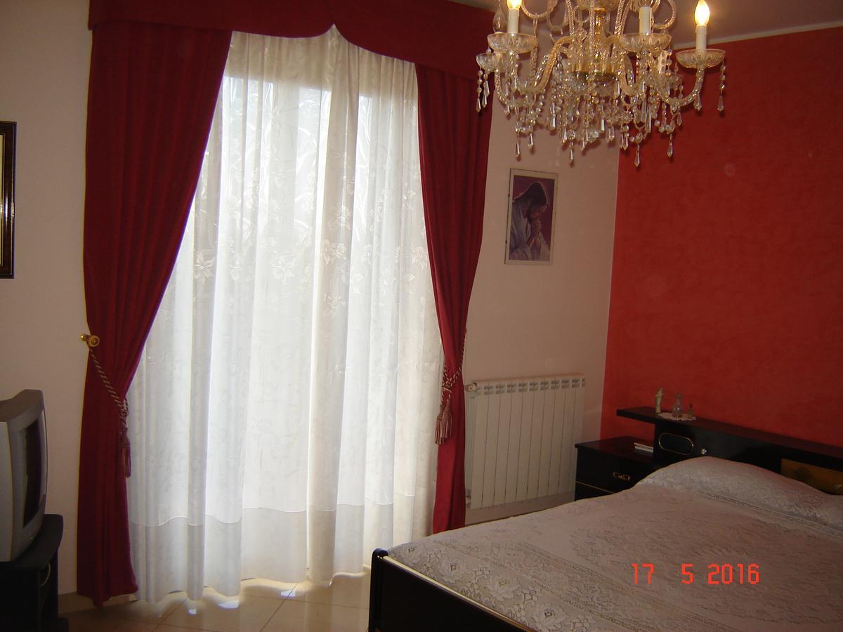 Deluxe Suite with Jacuzzi
