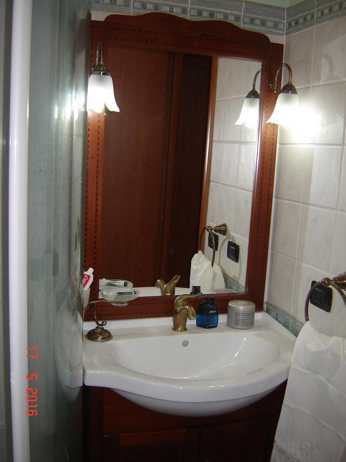 Suite with Steam Room